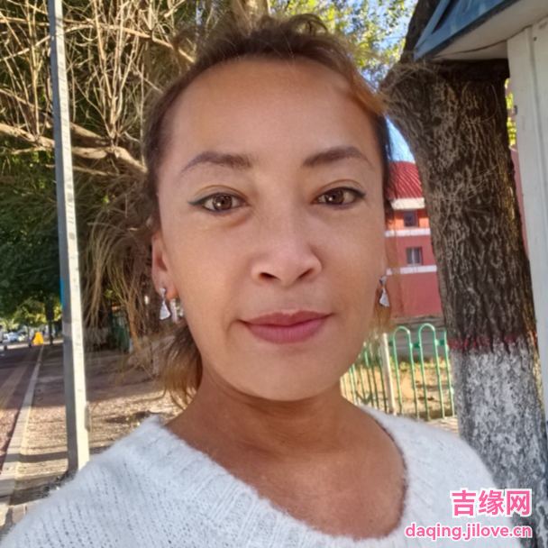 51岁岁黑龙江单身美女 - 通化吉缘网